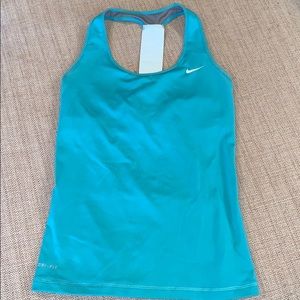 nike tank
